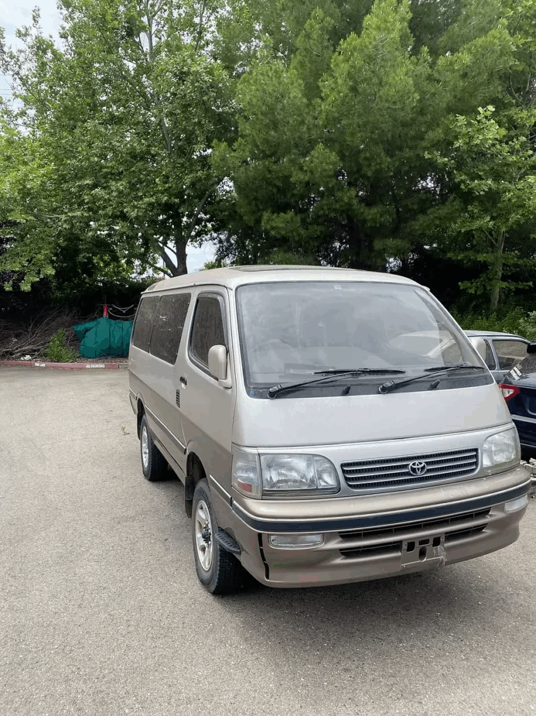 Mazda Bongo Exterior
